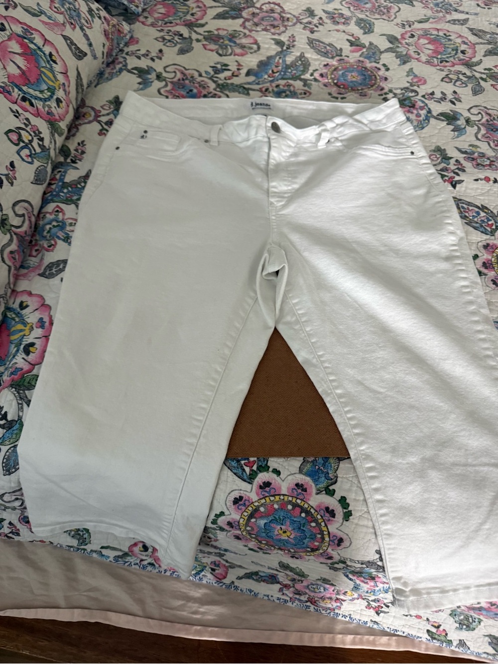 d. jeans White Ankle-Length Women's Jeans